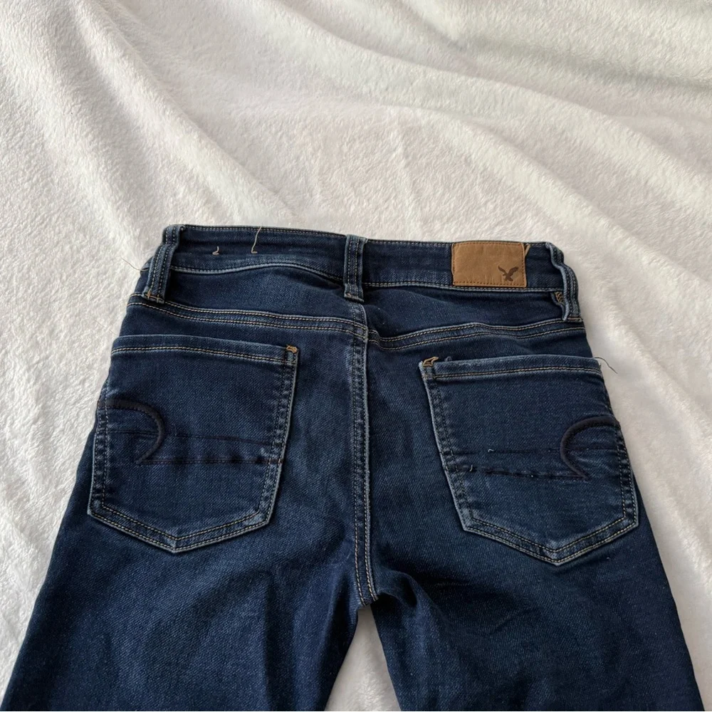 American Eagle Super Stretch Low Rise Skinny Jeggings Jeans 00 - Picture 7 of 8